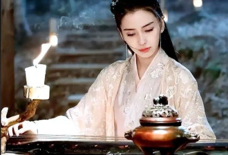 落地凤凰不如鸡！36岁杨颖兜兜转转干回"老本行"