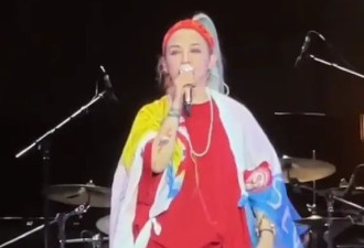 范晓萱在音乐节唱了大S写的歌：我想带她一起享受这个舞台