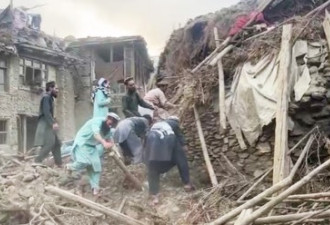突发！深夜地震，至少622人遇难 1500人受伤
