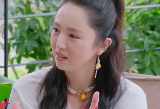 面对全网劝离，董璇仍旧不肯放手，原因找到了