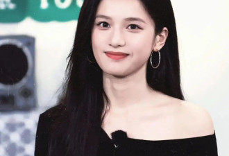张婧仪美得像TVB黄金时代当家花旦！她雪肤玉貌美爆了