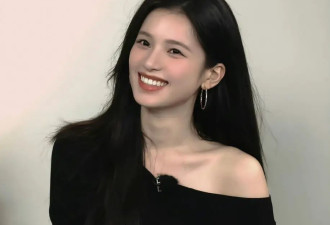 张婧仪美得像TVB黄金时代当家花旦！她雪肤玉貌美爆了