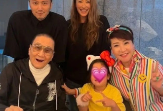 七夕！谢霆锋陪父母庆生王菲儿子缺席，谢贤暴瘦显苍老引唏嘘