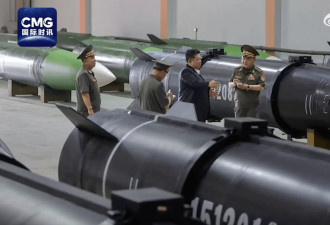 朝鲜国务委员长金正恩视察军工企业导弹生产