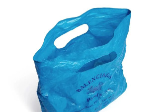  8200元一个“塑料袋”？哦是巴黎世家新包！ 