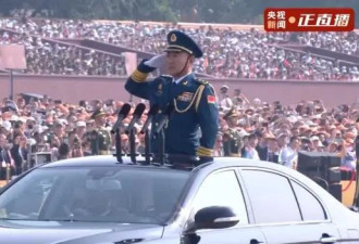 韩胜延担任阅兵总指挥，曾长期在空军服役