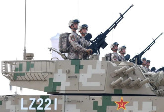 九三阅兵重磅武器汇总来了，完整视频+高清大图！