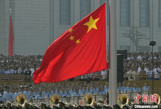 法新社镜头下中国阅兵的钢铁洪流.....