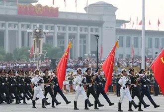 93阅兵胡锦涛未现身,东风61洲际导弹等新武器亮相