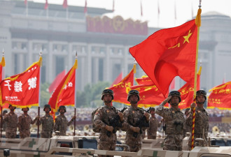中国阅兵大秀军力 胡锡进：最该清醒的是他们…