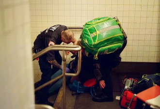 华尔街精英弃百万年薪跑去做急救员？成就感爆棚