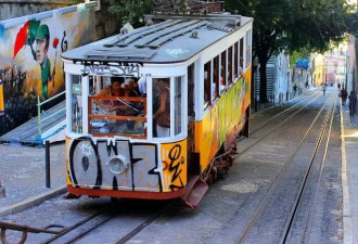 至少17人死亡！欧洲旅游胜地宣布：全国哀悼