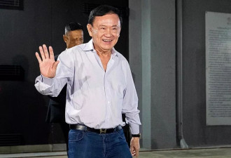 飞机临时改变航线！他信凌晨发声