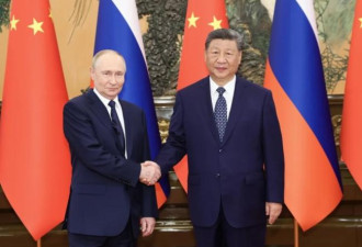 还剩最后的机会，习近平举棋不定？