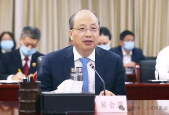 8月末已有消息称“其家人已被限制出境”