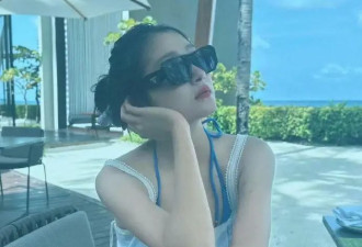 美女红星关晓彤穿比基尼好辣！肤白貌美大长腿性感撩人