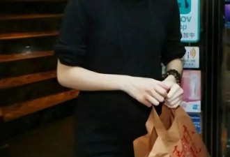 成龙前女友吴绮莉爆料：女儿被妻子哄得团团转