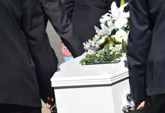 19岁男车祸被判脑死！葬礼上突“咳嗽复活” 家人惊呆急送医