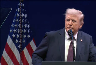 特朗普在华盛顿圣经博物馆发表演讲捍卫宗教自由
