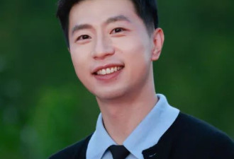 殷桃嫩了,娜扎葫芦身材抢镜,我却被罕见露面的刘涛惊艳