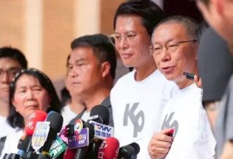 羁押一年后交保，柯文哲回归如何搅动台湾政坛？