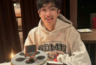 李克勤携妻现身纽约 妻子被赞冻龄