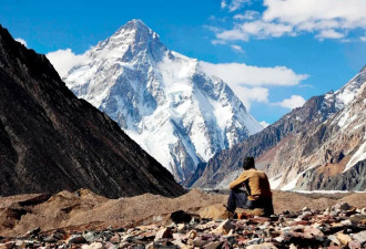 顶级登山者，命丧全球第二高峰，海拔8611米