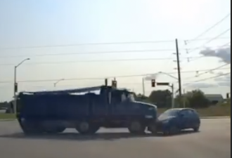 又是死亡左转！安省路口重大车祸视频曝光 轿车遭拦腰撞拖行数米