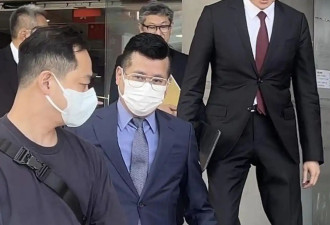 50岁港姐自曝正在办离婚 已被丈夫赶出豪宅
