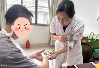 杭州爸爸看儿子作业气得一拳打墙上 骨折了