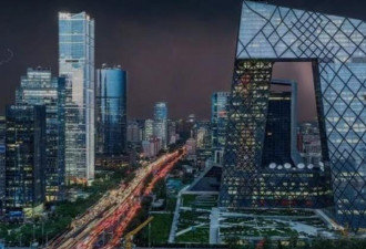 北京现状：外地卷王和绝望的土著