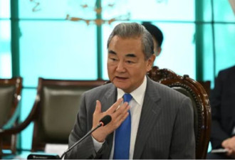 川普拟对俄重大制裁,王毅:制裁只会使问题更复杂