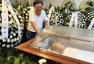 痛定忆国涌，魂牵魄动心潮涌