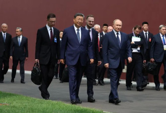 泽伦斯基点名中国未展现停战诚意 高调接待蒲亭