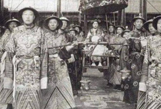 慈禧掌权40多年 为何无人敢造反？两张王牌…