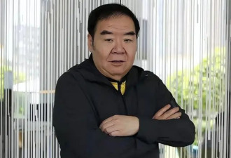 知名港星近照网上疯传！身形暴瘦满脸白须，健康状况引人担忧