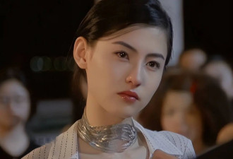 外表仙气 私下却是“老烟枪”的4位女明星 刘亦菲最令人意外！