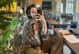 十一游玩，“出片穿搭”真的太美！好看减龄，太迷人