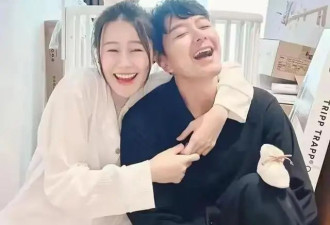 TVB模范夫妻街边卖鱼？两人配合默契，今年刚生子