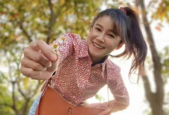 TVB模范夫妻街边卖鱼？两人配合默契，今年刚生子