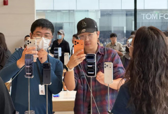 iPhone 17系列正式开售：橙色版黄牛加价达千元