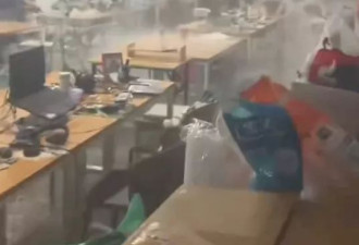 污水管道爆裂女生淋头没几天，中国美院教室又爆管