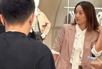 马伊琍参加线下活动，生图脸上没皱纹但有不少白发