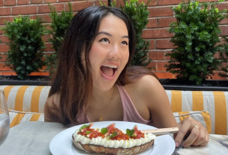 狂存钱！万锦26岁华人妹子拼两份工，就为10年后退休