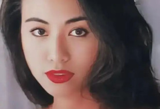 香港知名女星带病演出，遭男粉丝疯狂围堵...