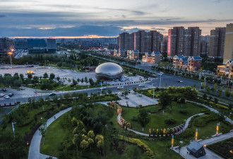 王健林迎来“背水一战”
