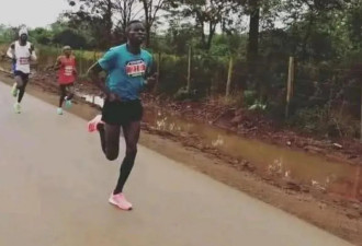长跑选手飞俄国参赛 被骗到乌克兰前线当兵