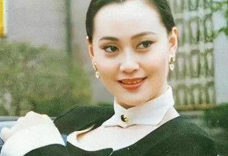 55岁影后嫁小8岁外国豪门 如今她怎样？
