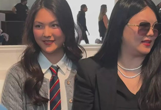 李湘王诗龄出席伦敦大秀，母女俩身宽体胖