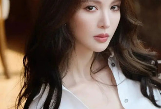 金晨怎么美成这样了！雪肤玉貌造型百变身材曼妙性感撩人